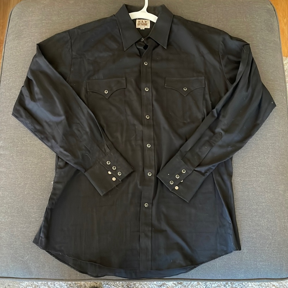 Black Ely Cattleman western shirt L black pearl snaps.